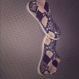 Snakeskin shoes!